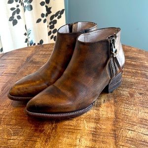 Freebird Onyx bootie